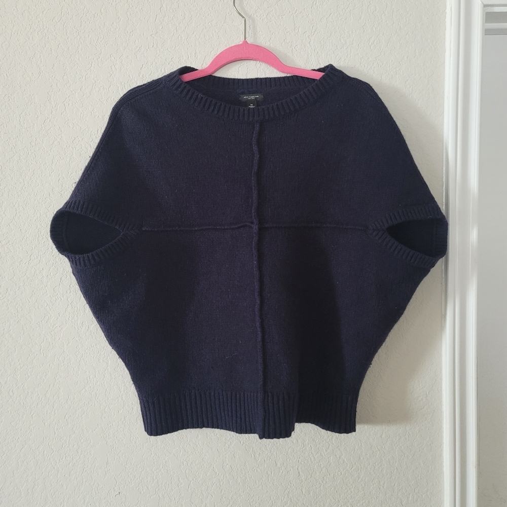 COPY - ANN TAYLOR Size Medium women poncho